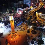 15 Temmuz Hürriyet Meydanına binlerce insan akın etti