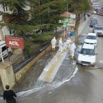 Bahabey ve Fatih Caddeleri önce yıkandı sonra dezenfekte edildi
