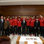 Voleybol takımından Başkan Gül’e ziyaret