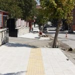 Kıbrıs Caddesi'nin tretuarlarını yeniliyoruz