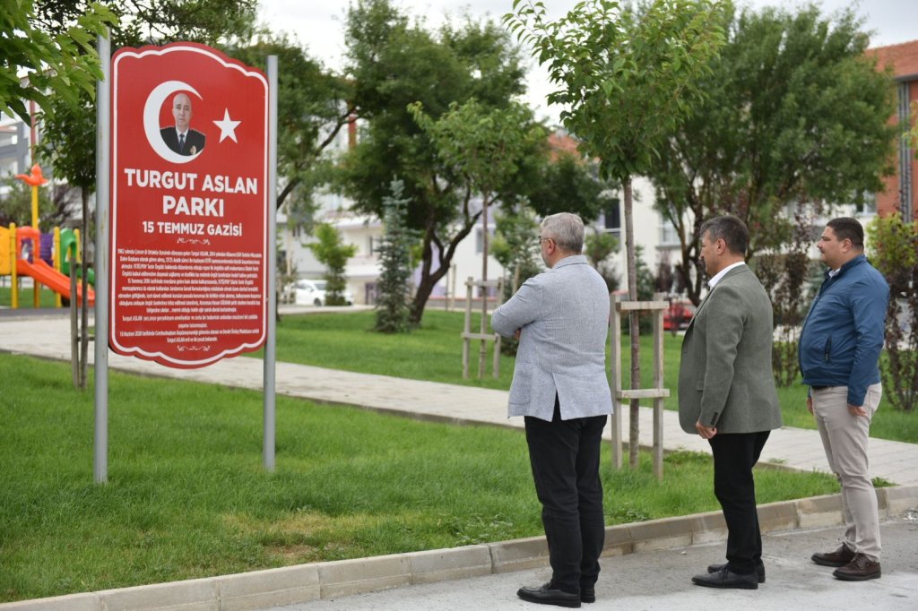 Belediyemiz bir günde iki park açıyor