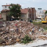 Belediyemiz, Azerbaycan Caddesinde yıkım yaptı