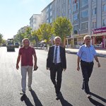 Başkan Gül, Ata Caddesinde asfalt serimini yerinde inceledi