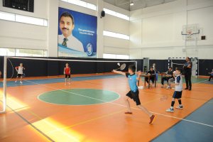 Badminton'da kardeşlik turnuvası yapıldı