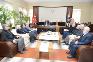 Muhtarlardan Başkan Gül'e hayırlı olsun ziyareti