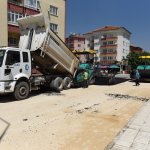 Belediye, Küçükabdullah Caddesi’ni asfaltlıyor