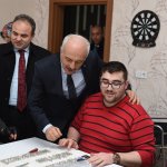 Başkan Gül, Engelli Eğitim Merkezi’ni ziyaret etti
