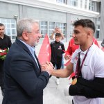 Avrupa Şampiyonu Mert İlbars’tan Başkan Aşgın’a Ziyaret