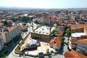 Ulu Cami Bahçesiyle İlgili İddialara Belgeleriyle Cevap Verdi