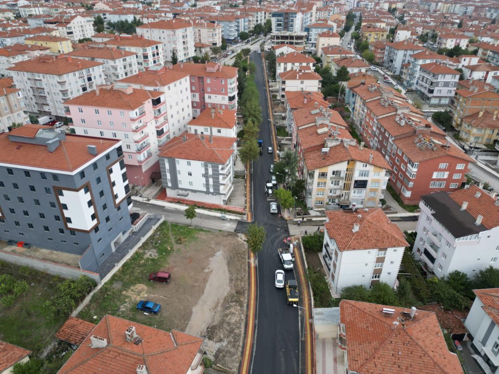 Madeniş 4. Sokak ve Altınevler sokaklarda çalışmalar tamamlandı